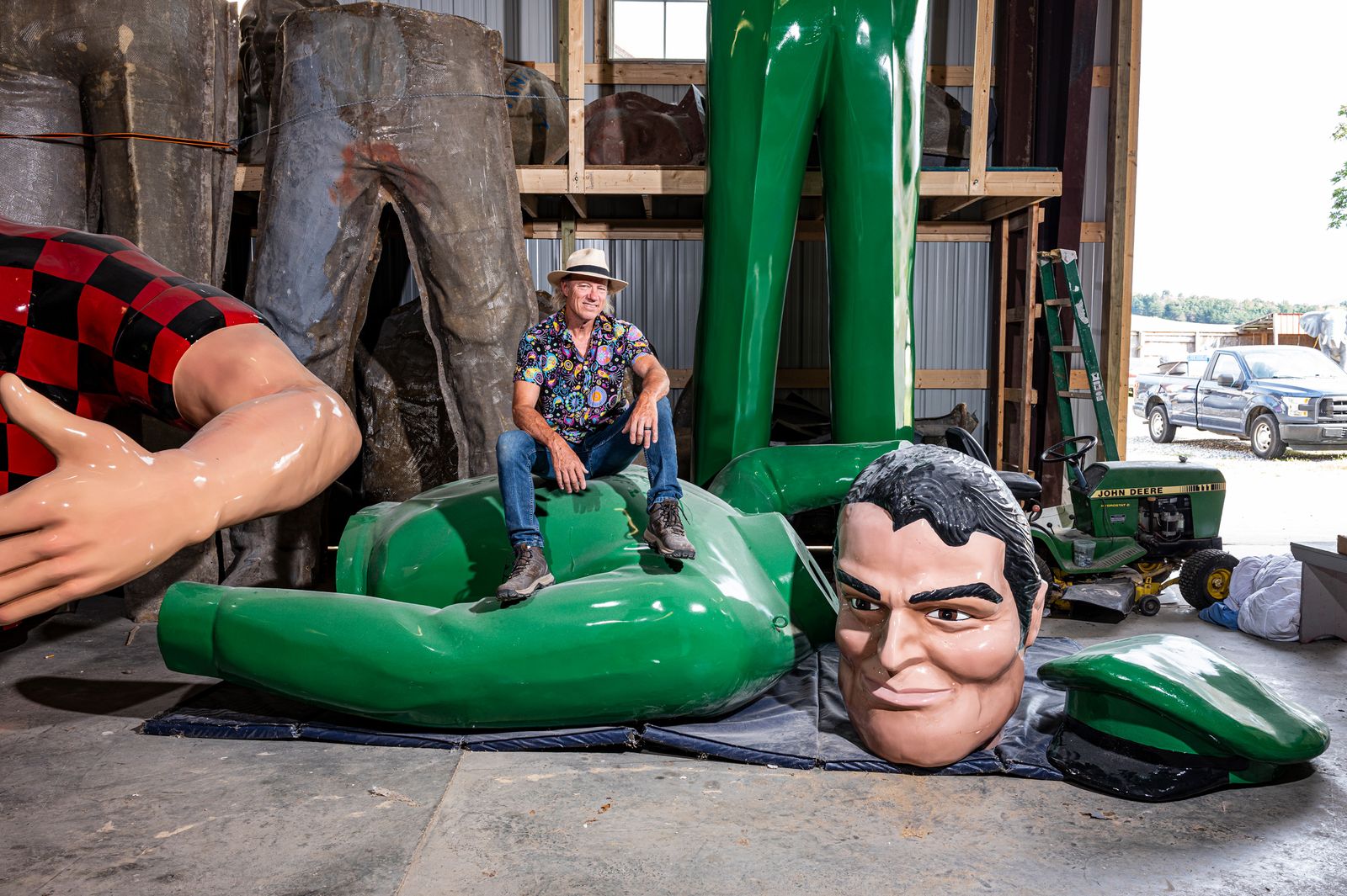 Muffler Men owned by Ohio collector Dave Niederst being refurbished in Mark Cline’s studio.