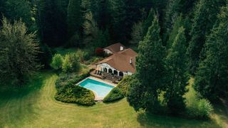 This $1.2M Oregon Retreat Is Part Homestead, Part Tuscan Villa
