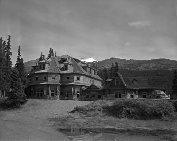 The exterior of the Lodge at Bow Lake circa 1955.