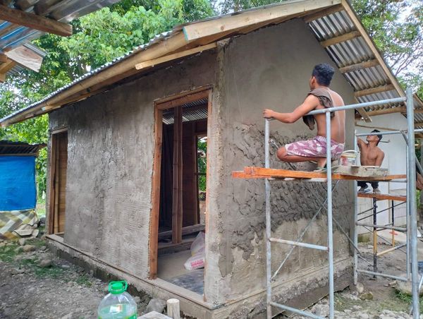 Homes can be finished with plaster to create an additional moisture barrier.