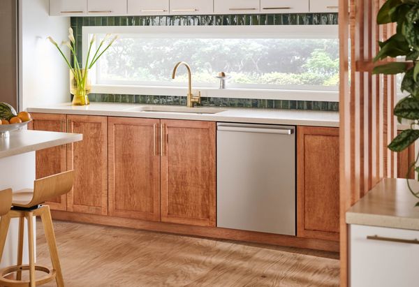 Contemporary Collection appliances are available in silver stainless, graphite stainless, and panel-ready options. The ultra-sleek dishwasher sits flush with the cabinet face—offering seamless integration with minimal clearance requirements.