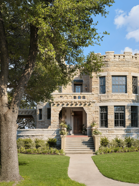 In a 2019 note republished on the Magnolia blog, Joanna Gaines describes the building as looking