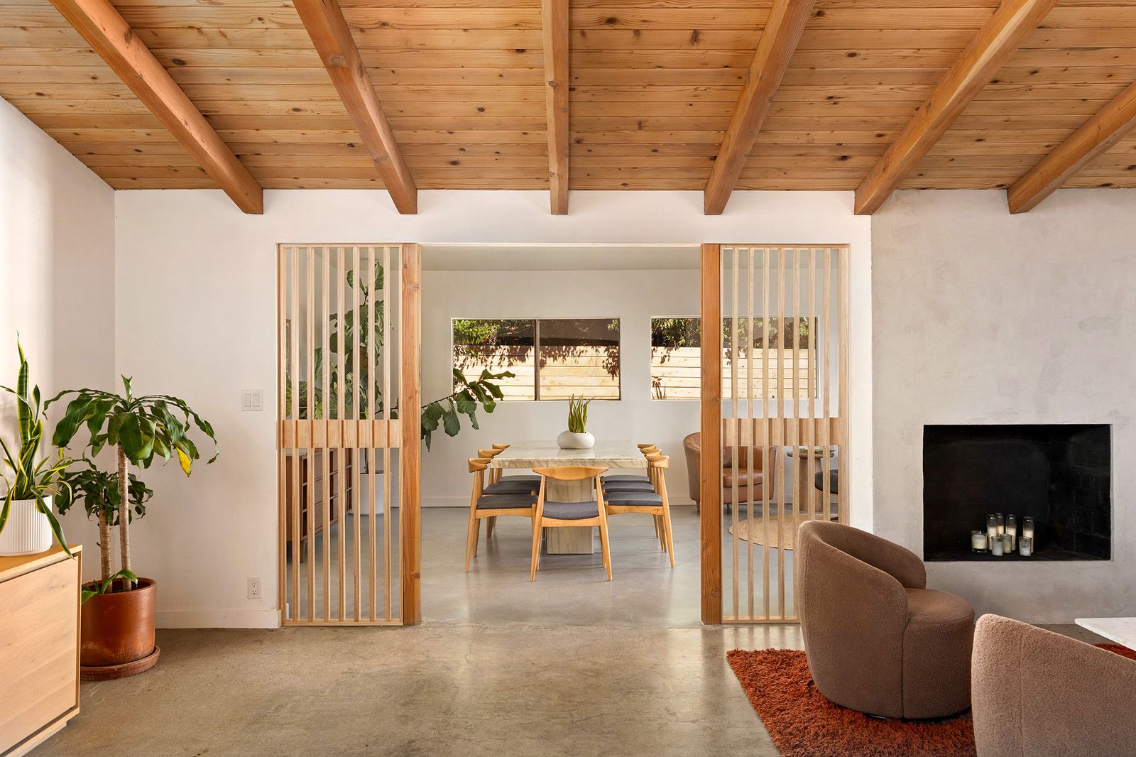 Photo 7 of 21 in Palm Springs’s Iconic Homes Take After This Recently…