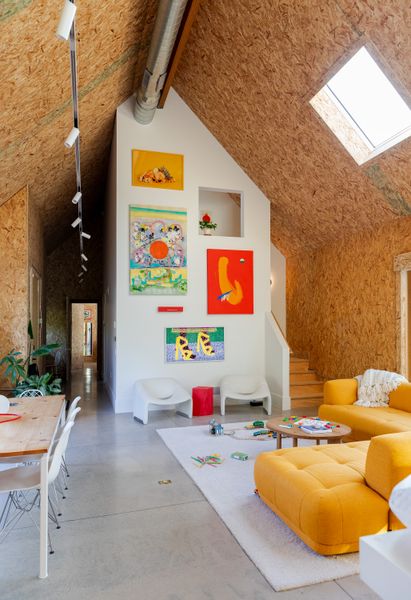 For her first project under her own firm, designer Chelsea Hyduk created a two-unit residential building in the Core City neighborhood of Detroit.