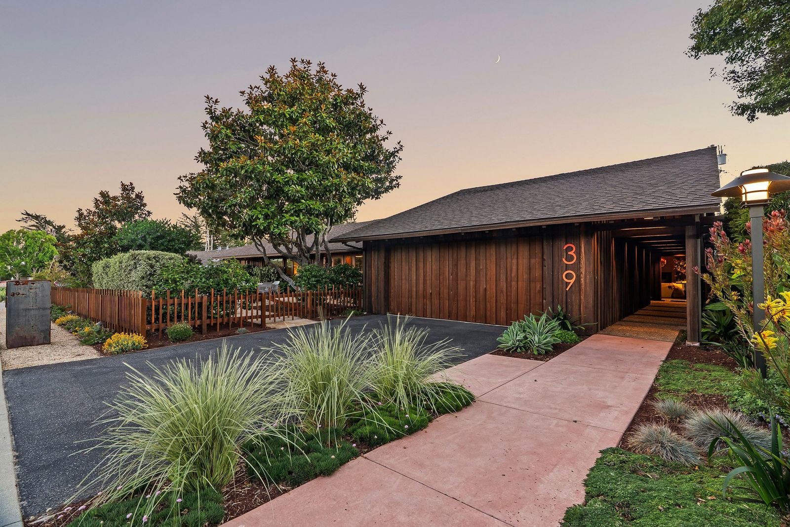 Architect Kermit Darrow designed this redwood-clad Santa Cruz home in 1962, and it’s now being publicly offered for the first time.