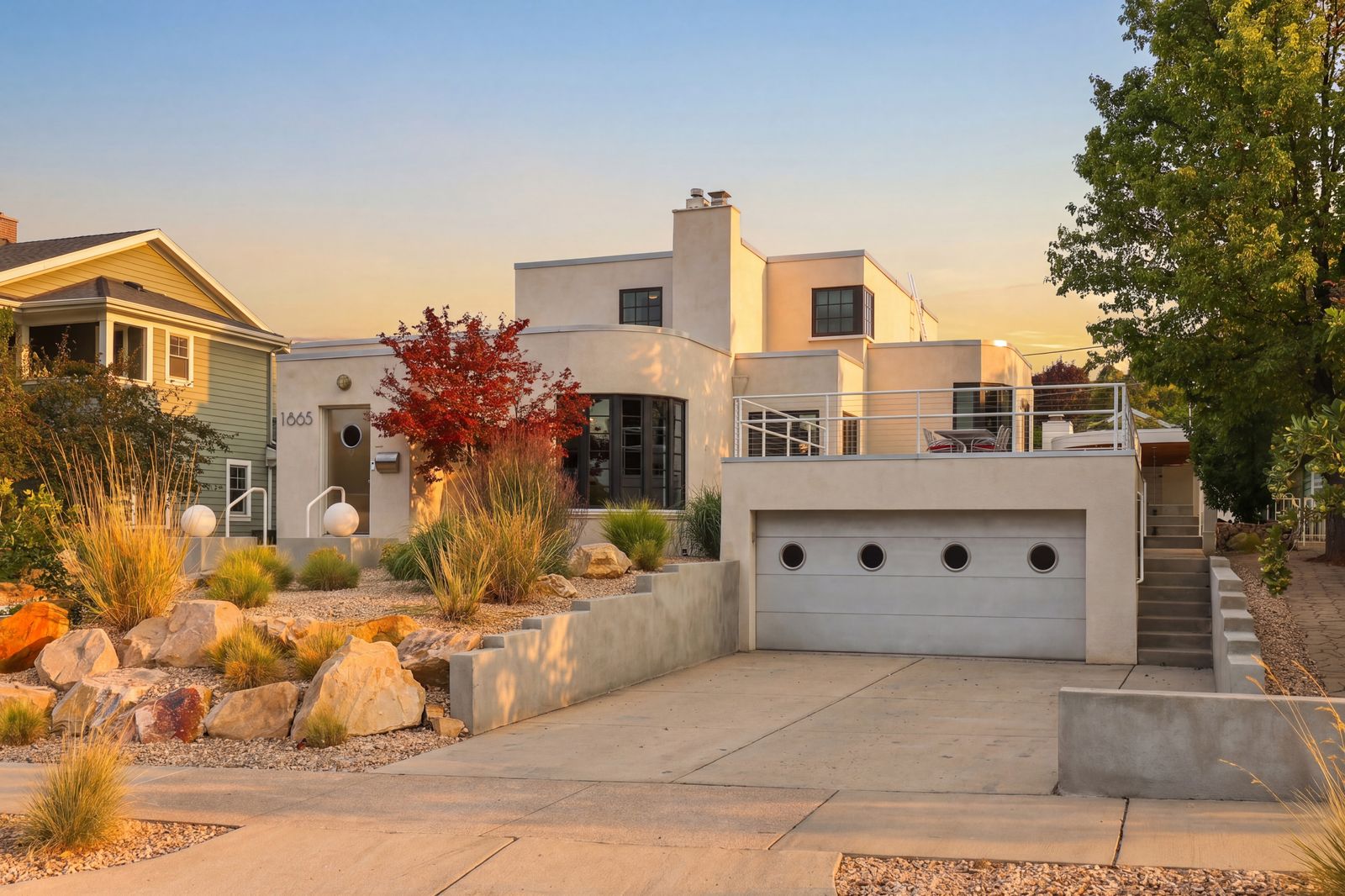 With nautical-inspired details, flowing lines, and a history of subtle renovations, this rare Streamline Moderne residence has held on to its looks for nearly a century.