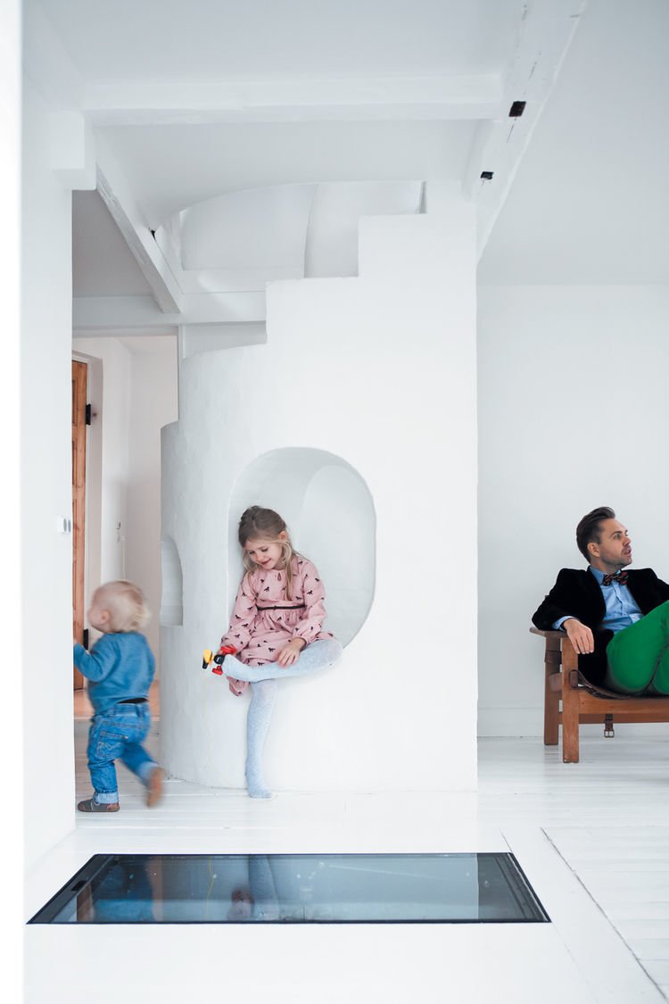 A sculptural staircase in a former fishermen’s cottage outside Copenhagen. (Photo by Jonas Bjerre-Poulsen)
