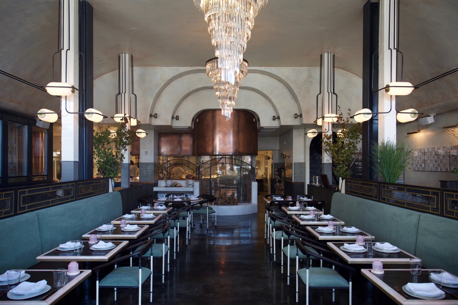 Located in a 1920s building on Hollywood's Sunset Boulevard, chef Curtis Stone's latest eatery, Gwen Restaurant & Butcher, designed by Brooklyn-based Home Studios, features streamlined interiors with a decidedly Art Deco–inflected touch.
