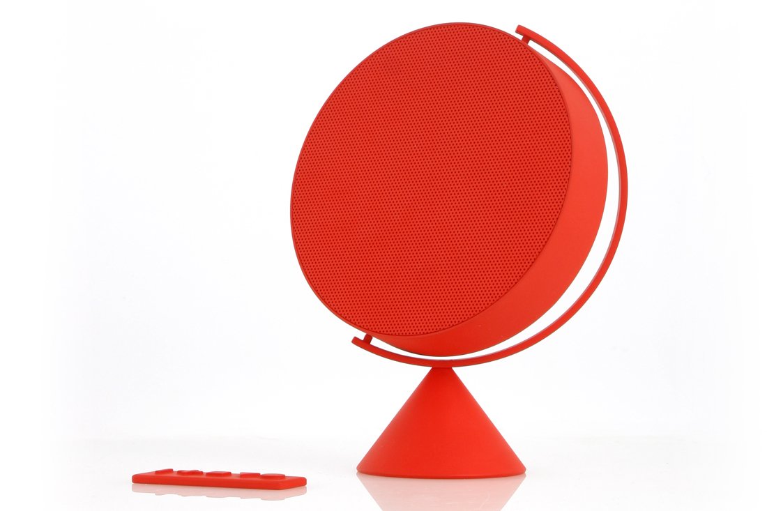 Photo 3 of 7 in Dora CD Player by Yong Jeong Dwell