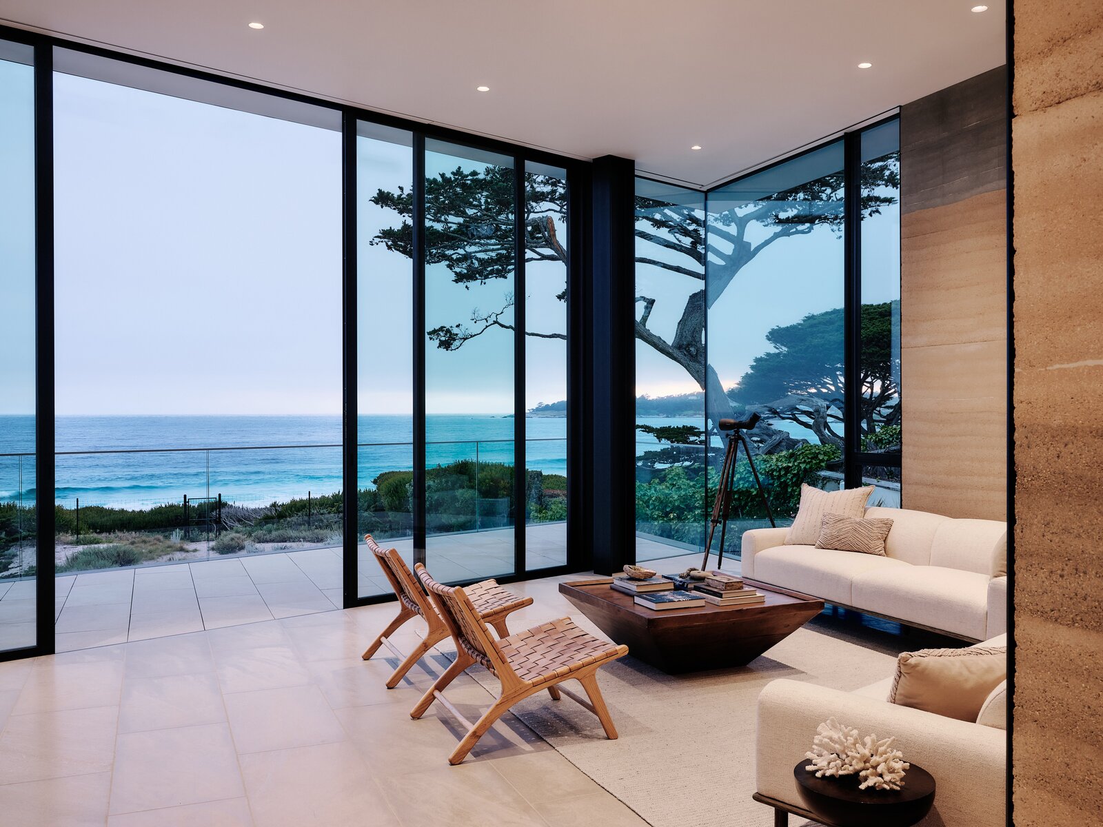 Photo 9 of 13 in A California Retreat Has Walls Made Out of the Beach