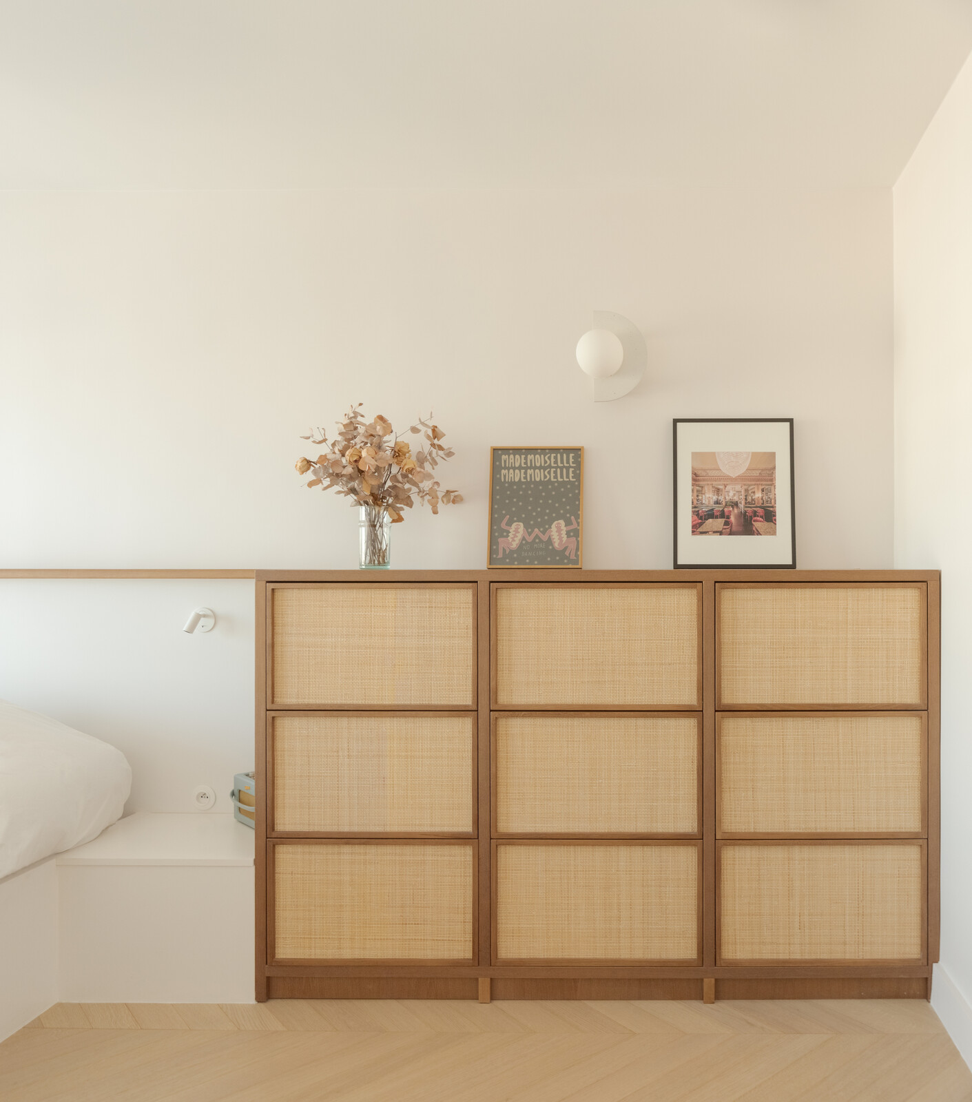 Lekien designed integrated storage for the primary bedroom.
