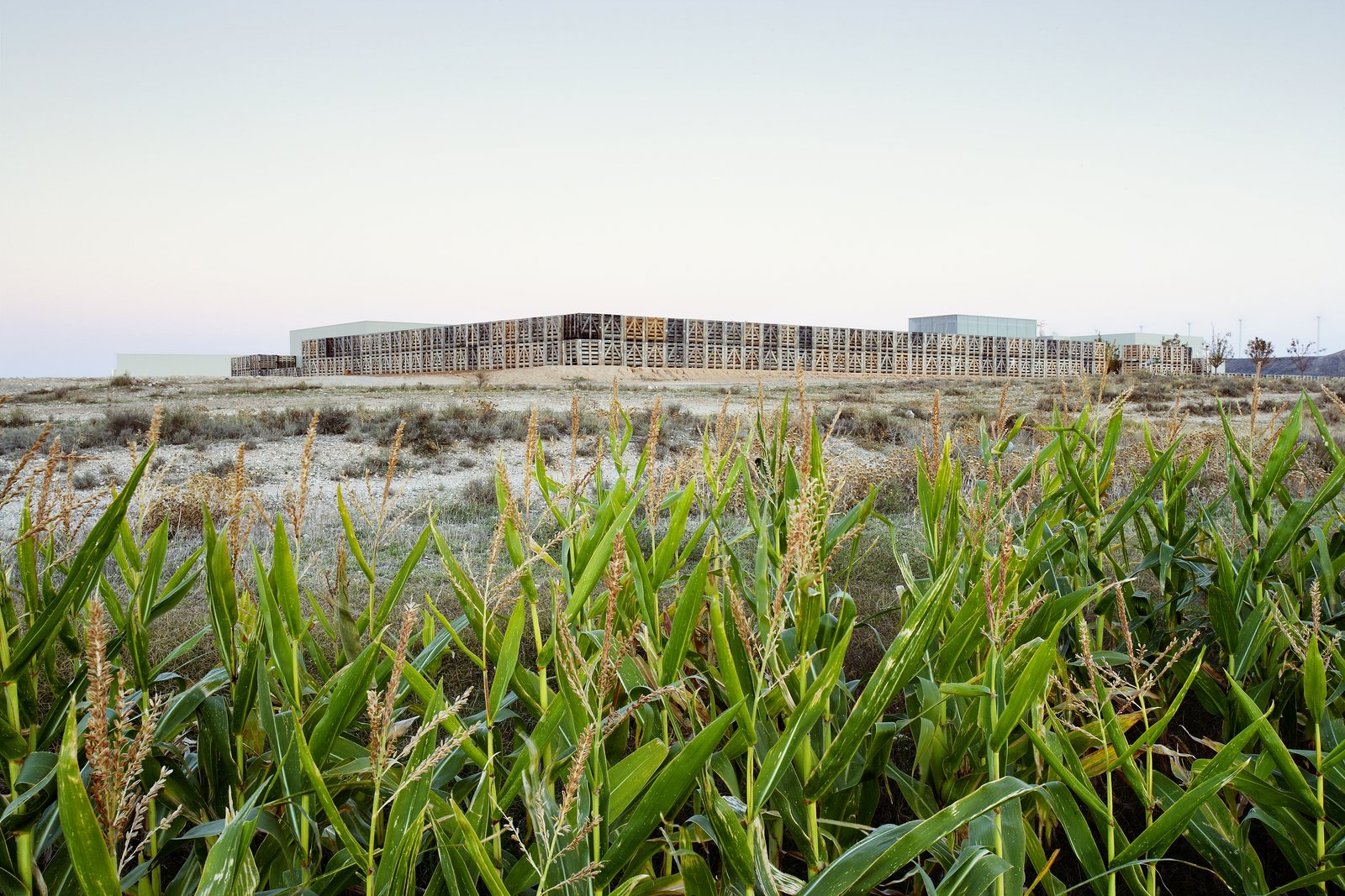 The creation of the hotel was influenced by the site and unfolds as a succession of protected and comfortable interior spaces from which visitors can contemplate the exterior landscape. 