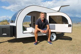 After researching the ergonomics of entry/exit of the trailer, the team designed large doors to eliminate the need to duck into the trailer. In this camper, you only need to sit and swing your legs in. 
