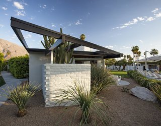 L'Horizon's main house and the 25 desert chic bungalows were originally built as a vacation getaway for Hollywood producer Jack Wrather—of Lassie and Lone Ranger fame. Designer Steve Hermann recently added an open-air spa and an alfresco restaurant. 