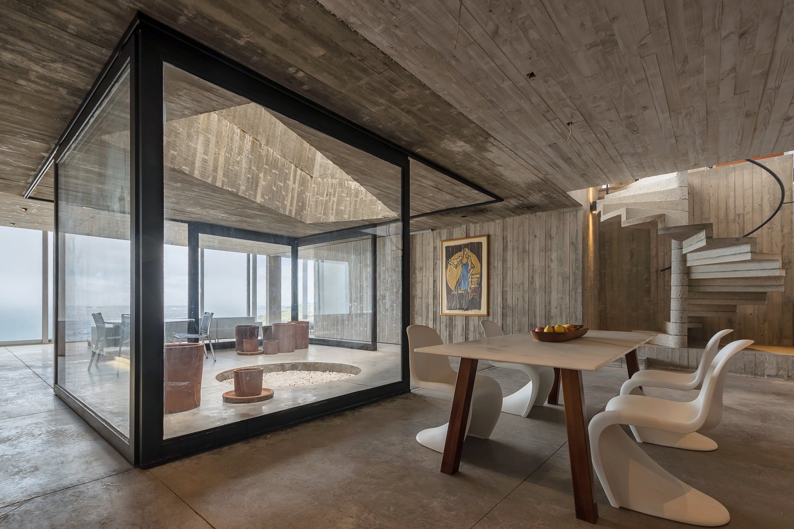 Photo 2 Of 17 In A Concrete Home By Pritzker Prize Winner Alejandro Casa Ochoquebradas Interior Fire Pit