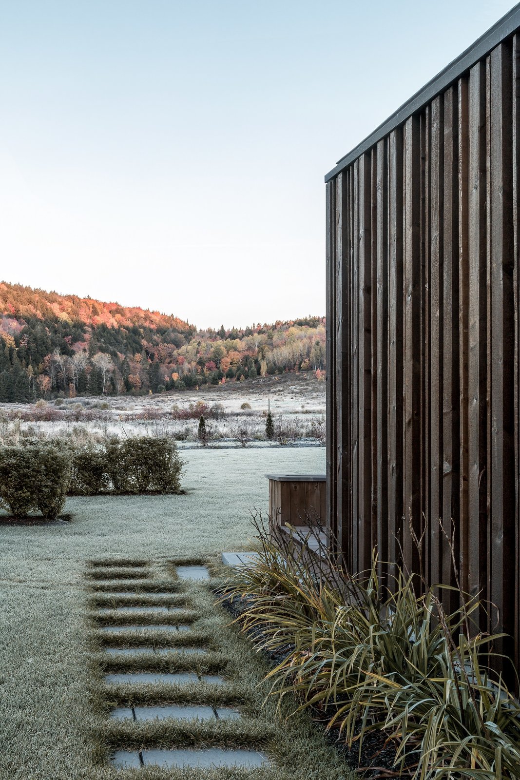 Photo 3 of 15 in This Home in Rural Quebec Is Inspired by Nature and ...