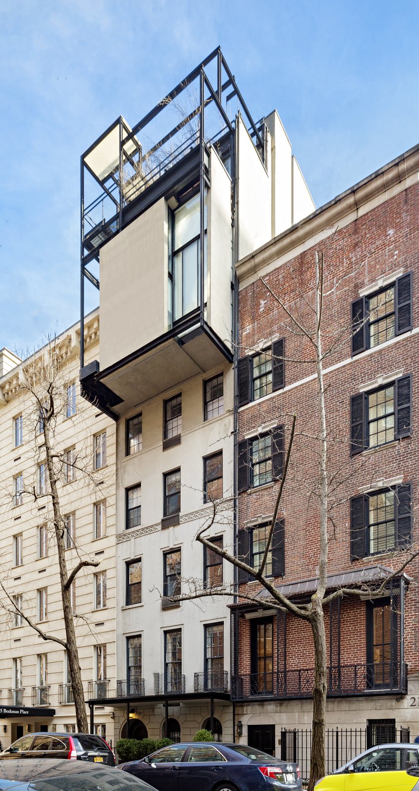 Photo 1 of 10 in Paul Rudolph’s Landmark Beekman Place Townhouse in NYC