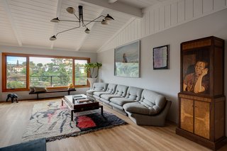 The interiors were recently remodeled by Ben Shulman. 