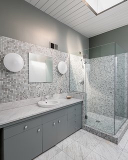 Best 60 Modern Bathroom Mosaic Tile Walls Design Photos And Ideas Dwell