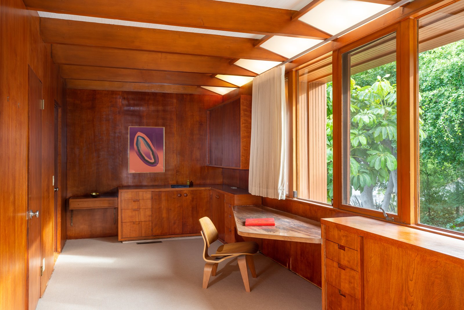 Photo 10 of 12 in Rodney Walker’s Asher Residence Hits the Market for