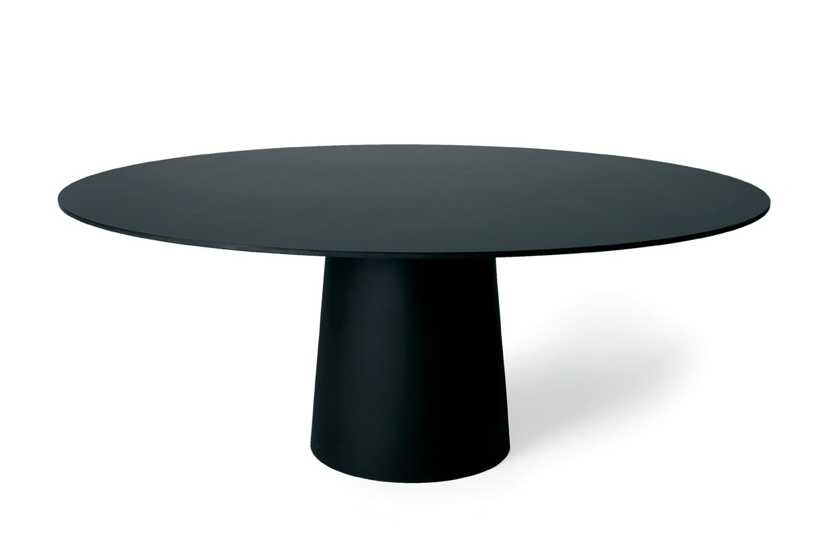photo-8-of-56-in-tables-by-moooi-dwell