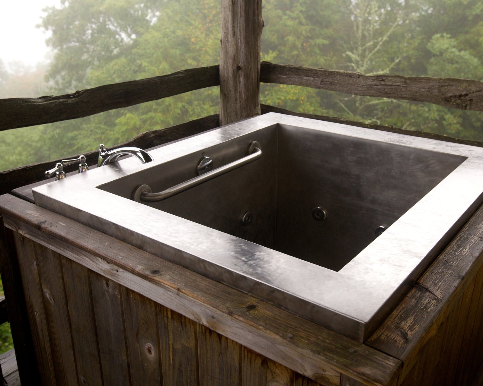 Photo 5 of 8 in Japanese Soaking Tubs by Diamond Spas Dwell