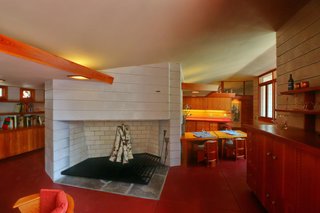 The footprint on Frank Lloyd Wright's <span style="font-family: Theinhardt, -apple-system, BlinkMacSystemFont, "Segoe UI", Roboto, Oxygen-Sans, Ubuntu, Cantarell, "Helvetica Neue", sans-serif;">Mäntylä</span><font face="Theinhardt, -apple-system, BlinkMacSystemFont, Segoe UI, Roboto, Oxygen-Sans, Ubuntu, Cantarell, Helvetica Neue, sans-serif"> has more than 80 points, some 30 degrees, some 60 degrees, others 180. Wright used the most common material, cinder block, to create angles out of a hollow core of </font>masonry<font face="Theinhardt, -apple-system, BlinkMacSystemFont, Segoe UI, Roboto, Oxygen-Sans, Ubuntu, Cantarell, Helvetica Neue, sans-serif"> unit. </font>