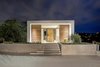 Photographer: Taggart Sorenson Photo 3 of Cliffside Residence modern home