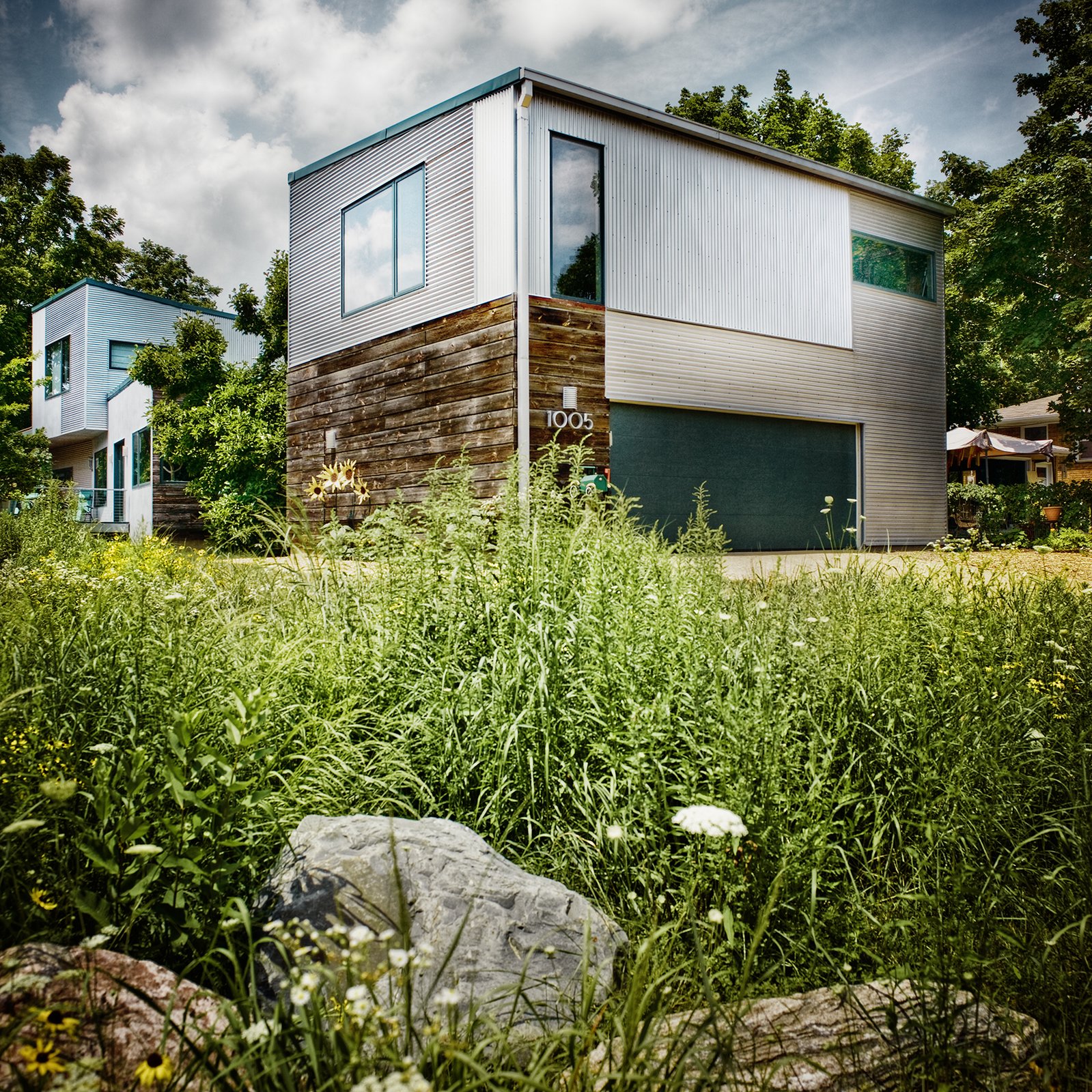 SUNCATCHER posted by TECTONIC DESIGN (10 Photos) Dwell