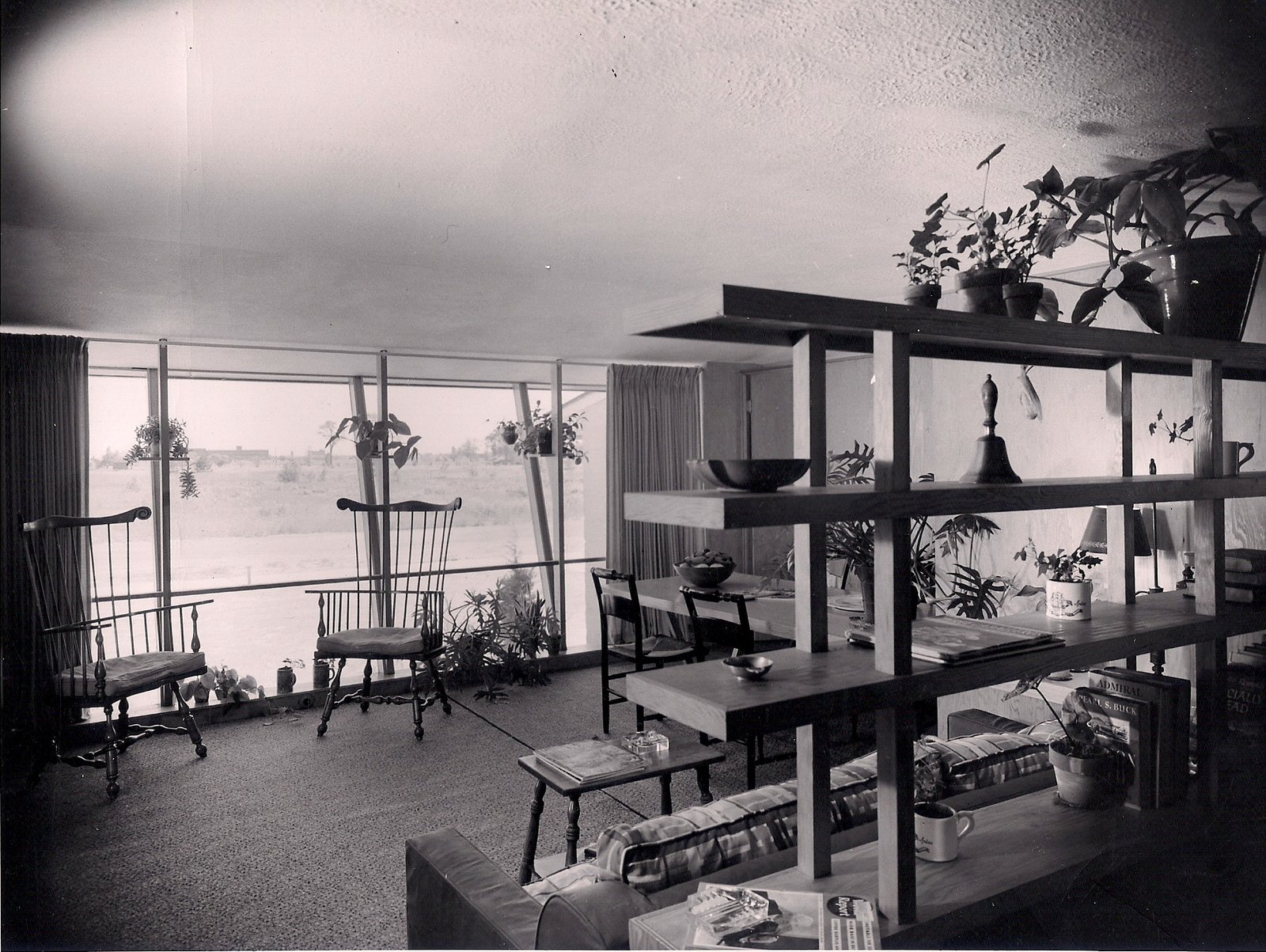 Bachman Residence by Alden B. Dow (4 Photos) Dwell