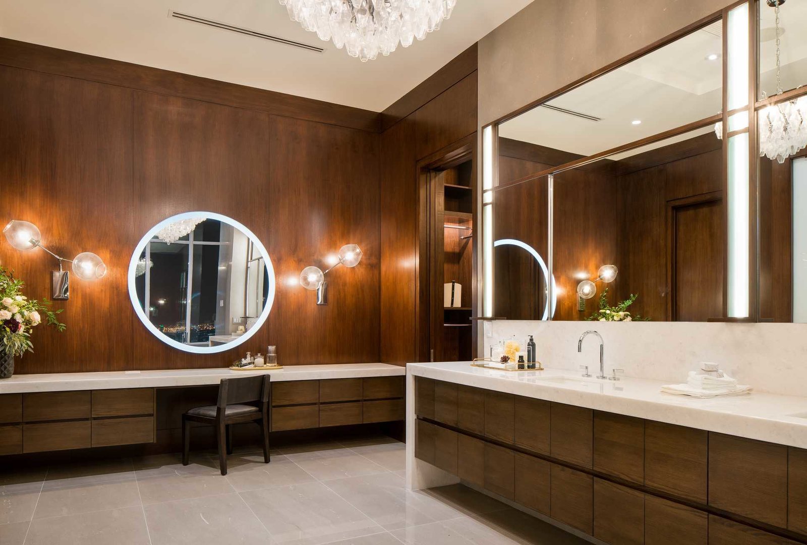Picture of Photo 5 of 10 in The Ultimate Luxury Penthouse in Downtown L.A. by ...