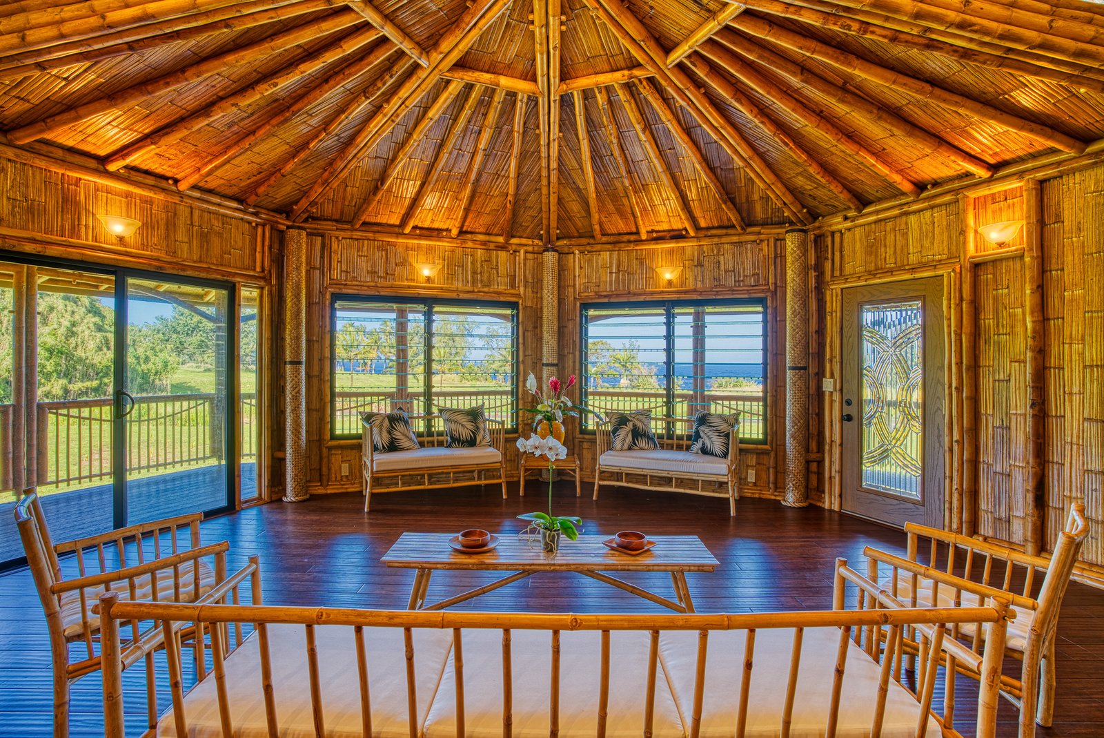 Photo 4 of 41 in Hawaii Bamboo Home by Jonathan Brooke Dwell