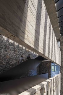 A New Hotel in Morelos Combines Local Mexican Elements With Brutalist Architecture - Photo 7 of 11 -