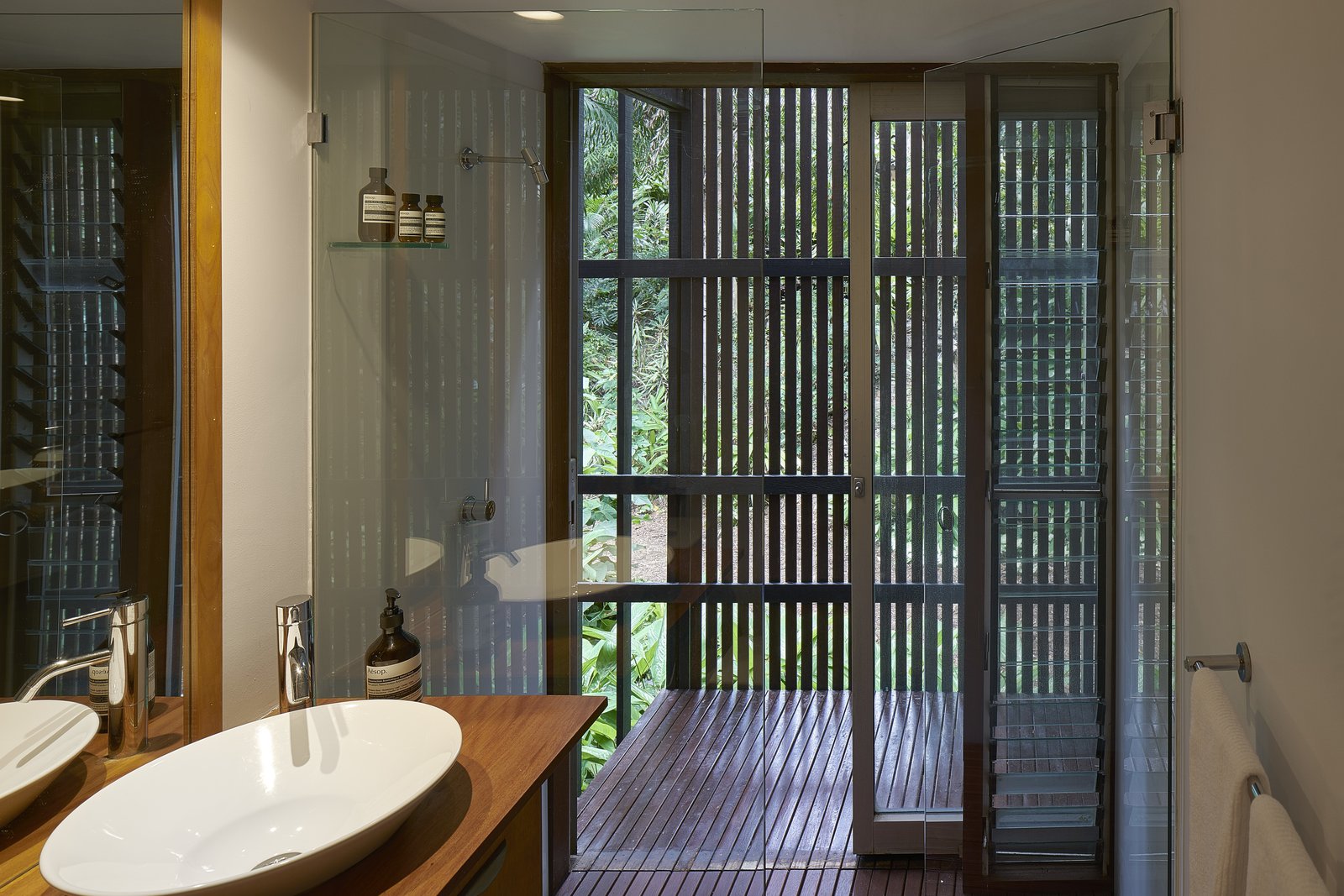 A bathroom in the northern pavilion.