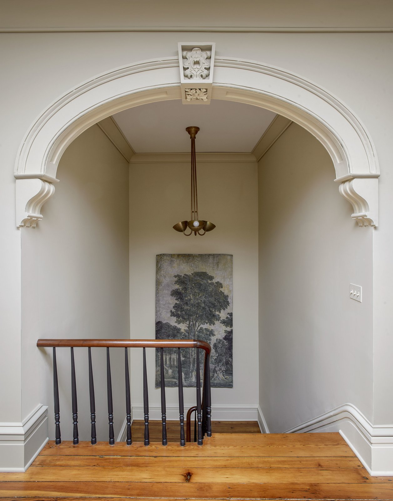 Photo 4 Of 21 In An Old Charleston Row House Is Elegantly Modernized With A Southern Twist Dwell dwell