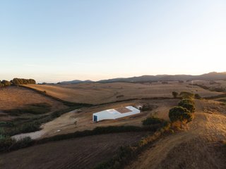 The house was inspired by the topography of its site.