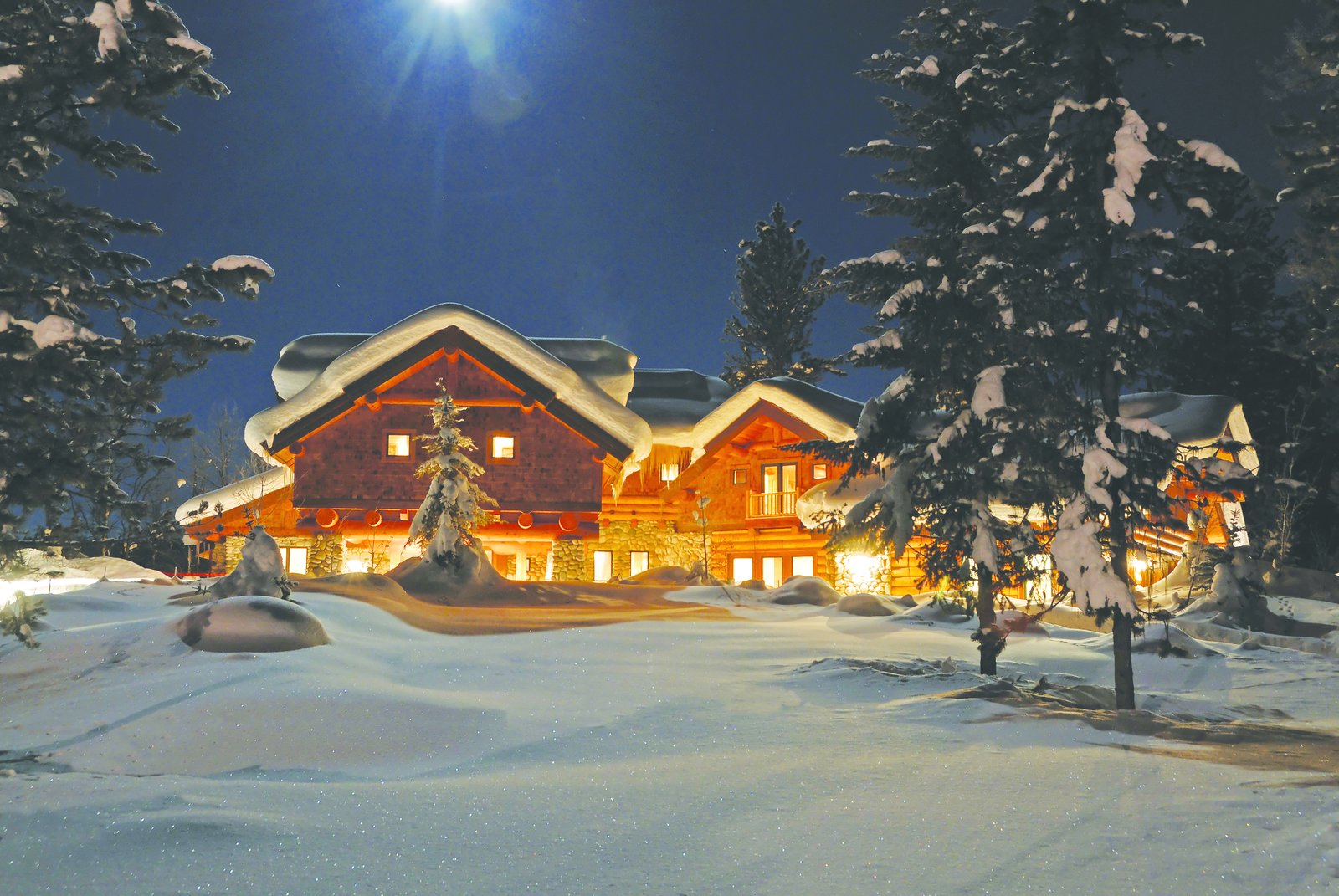 A Winter Hideaway at Whitetail Club in McCall, Idaho by J Lingeman Dwell
