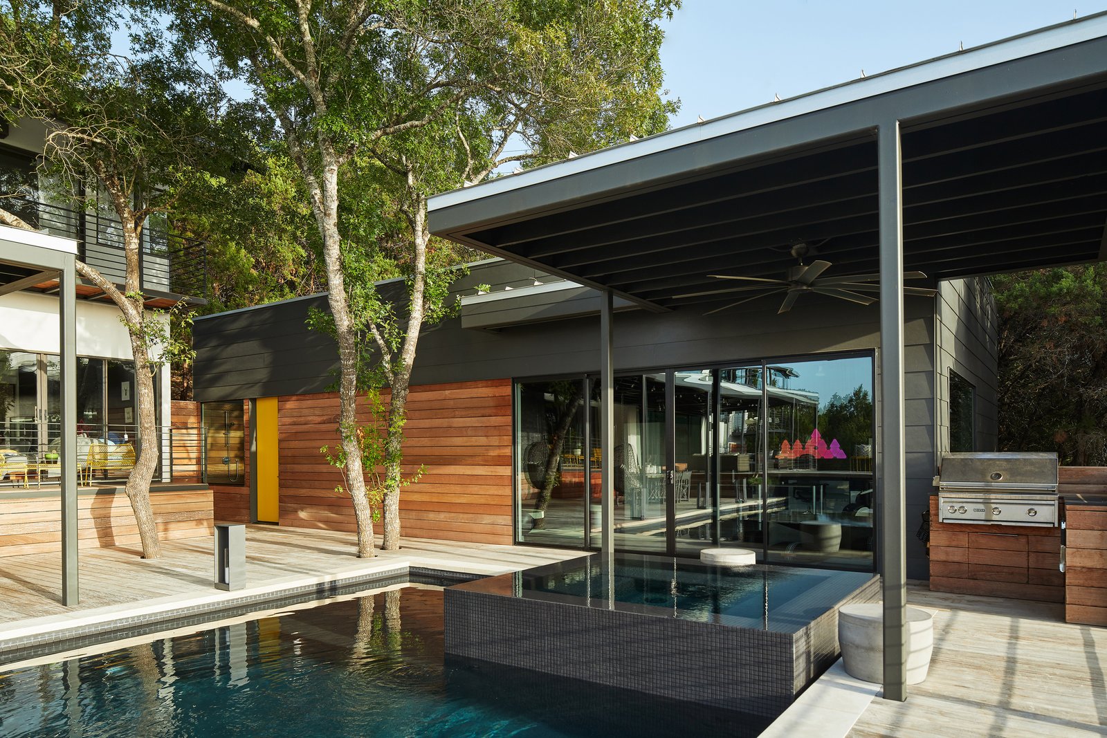 Via Media Residence by Matt Fajkus Architecture | Photo by Leonid Furmansky