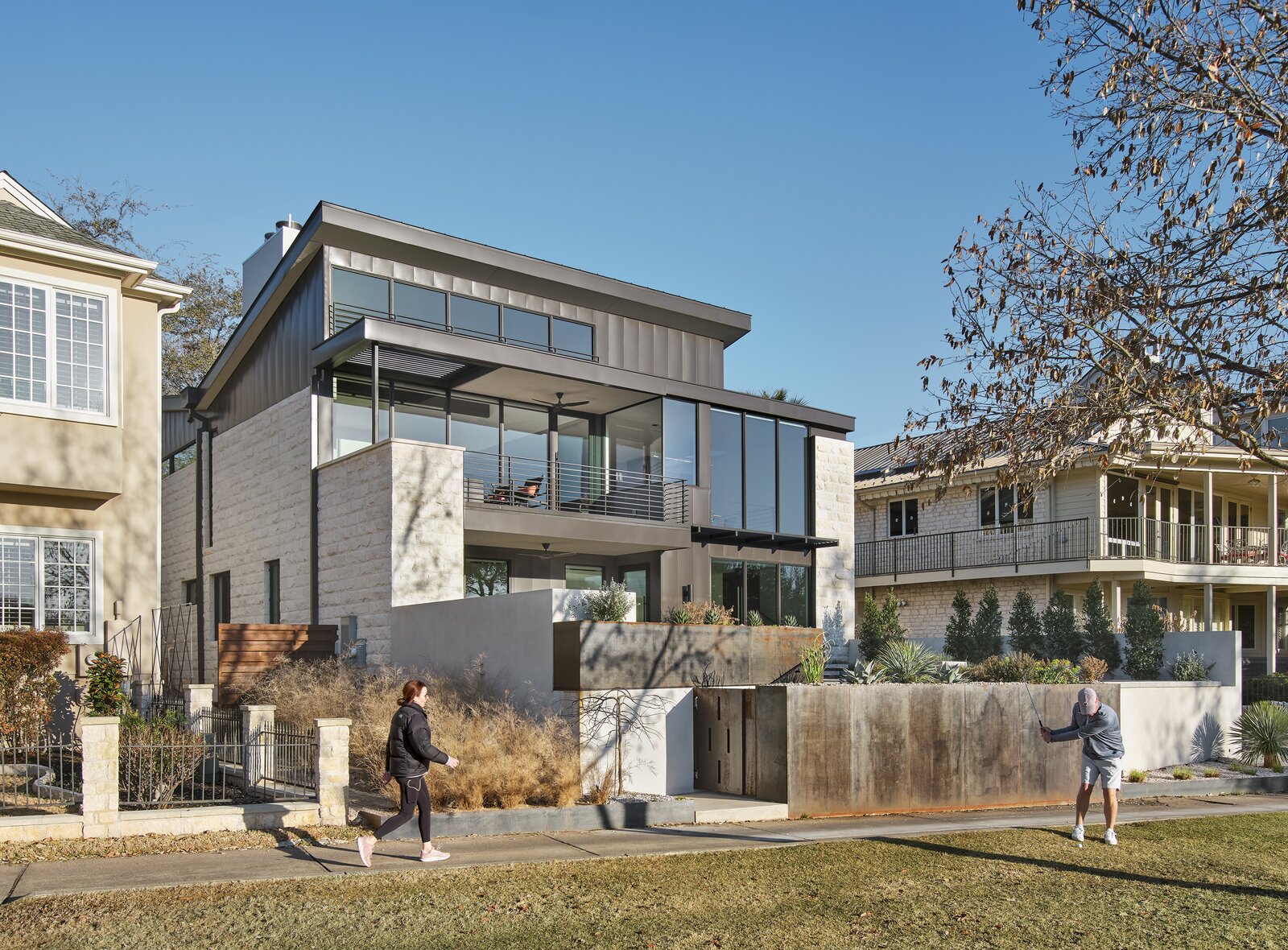 Photo 18 of 19 in Inverse House by Matt Fajkus Architecture Dwell