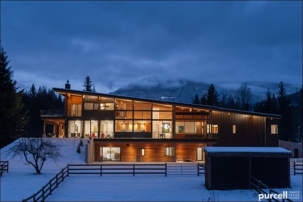 Purcell Timber Frame Homes is, as they say, a product of their environment: the beautiful Kootenay mountains of Nelson, British Columbia. They've developed a strong relationship with the local forests, and build prefabricated, packaged, and fully-customized homes in British Columbia and Alberta, Canada as well as several states in the Pacific Northwest, including Oregon. Their homes feature natural timber frames, and their catalogue collection includes bungalows, beach houses, ski chalets, cabins, and cottages that are designed to perform with the elements and be low-maintenance.