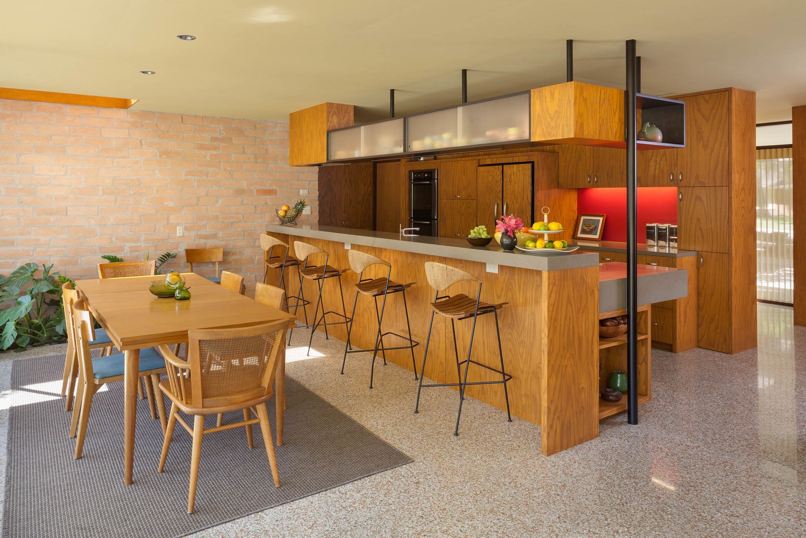 41 Stylish Midcentury Modern Kitchen Ideas and Designs