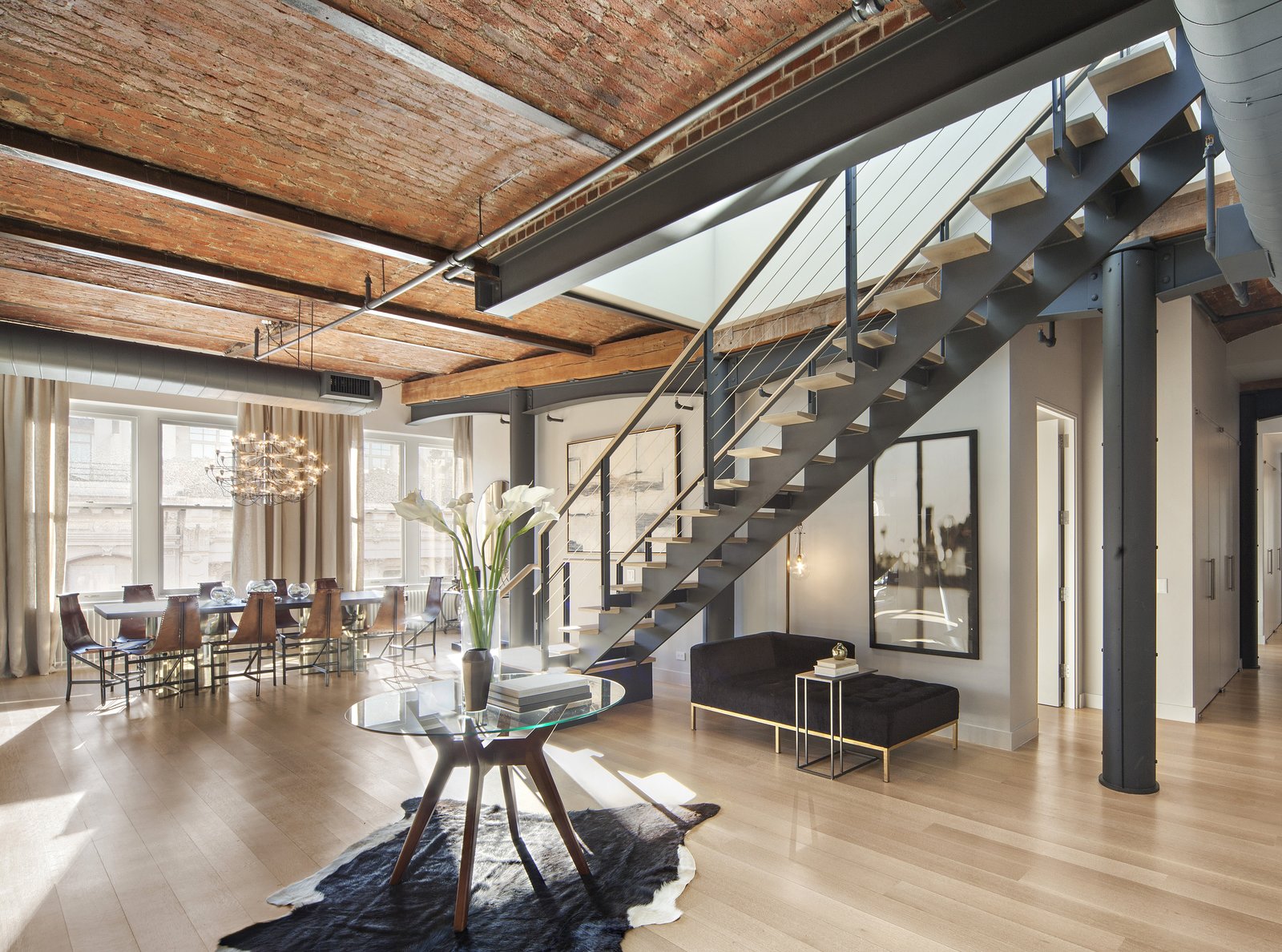 Curated visual reference: Photo 1 Of 11 In Cast Iron Penthouse Quintessentially Soho Photo Inspiration