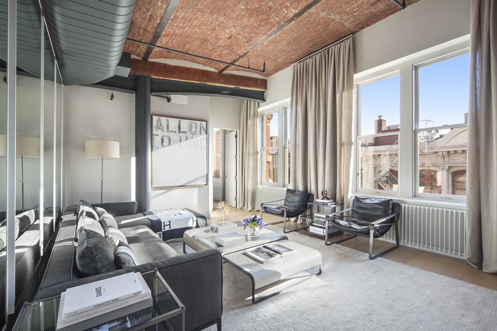 Photo 10 of 11 in Cast Iron Penthouse, Quintessentially SoHo by Compass ... - Iron Penthouse Apartments