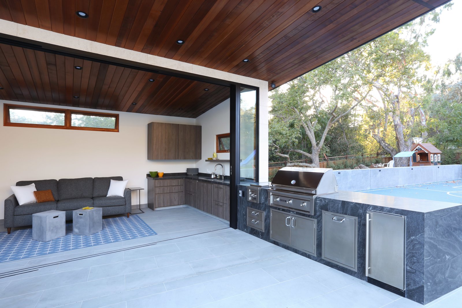 Los Altos Hills Landscape by Greenblott Design Dwell