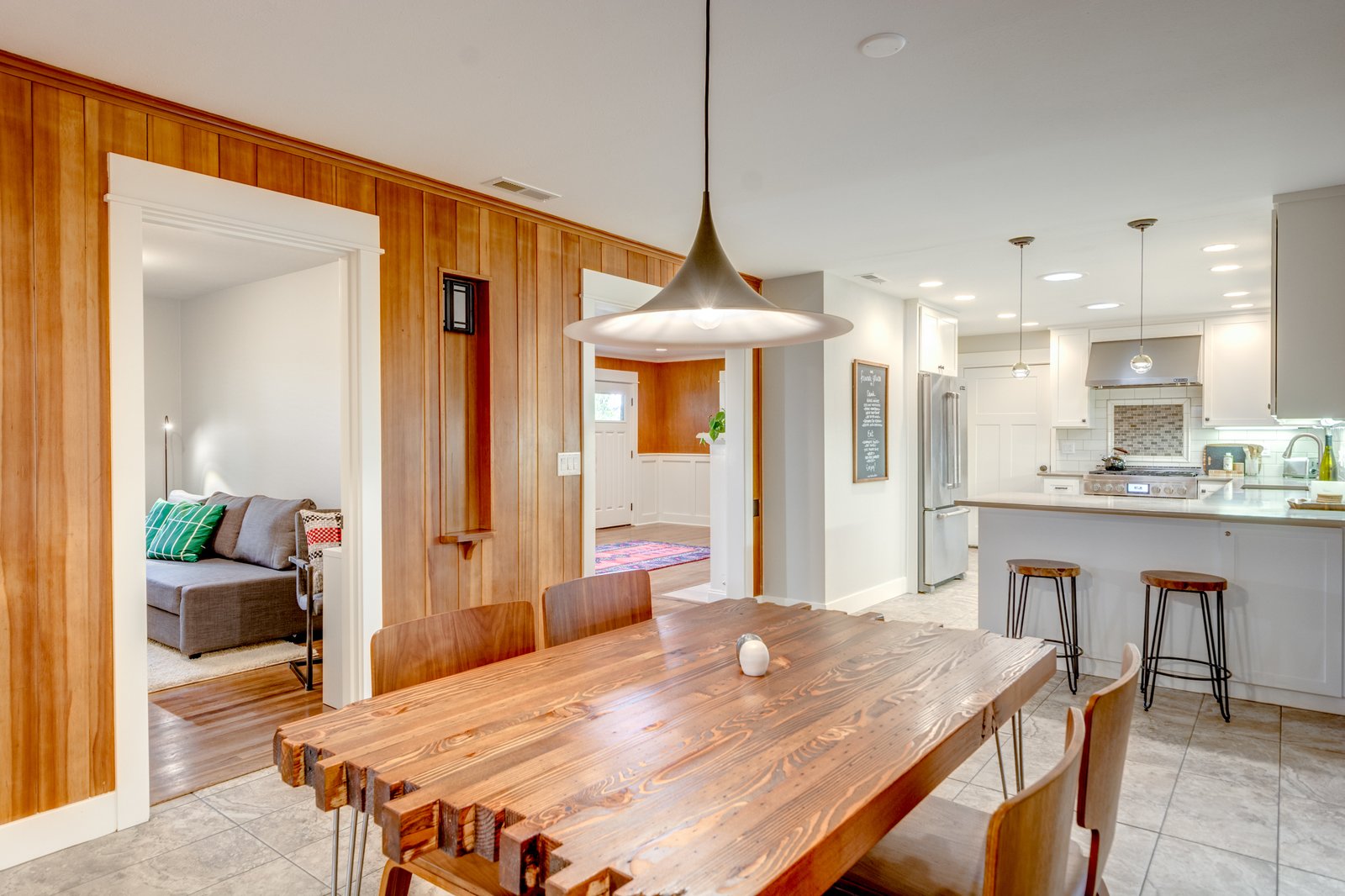 Photo 1 of 11 in Winemaker-Inspired Willamette Rambler by Carole Lundgren -  Dwell