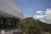 Modern home with Shed & Studio and Sun Room Room Type. Partial facade detail Photo 10 of Vivienda Bosom