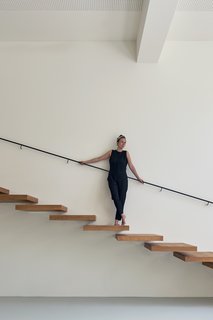 The staircase’s design was kept minimal, with floating treads made of oiled oak.