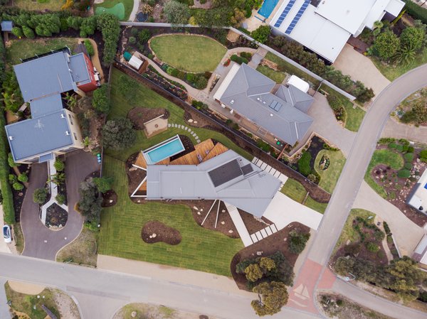 Megowan Architectural teamed with builder Kabsav Projects to craft a home that deftly utilizes its four-sided lot.