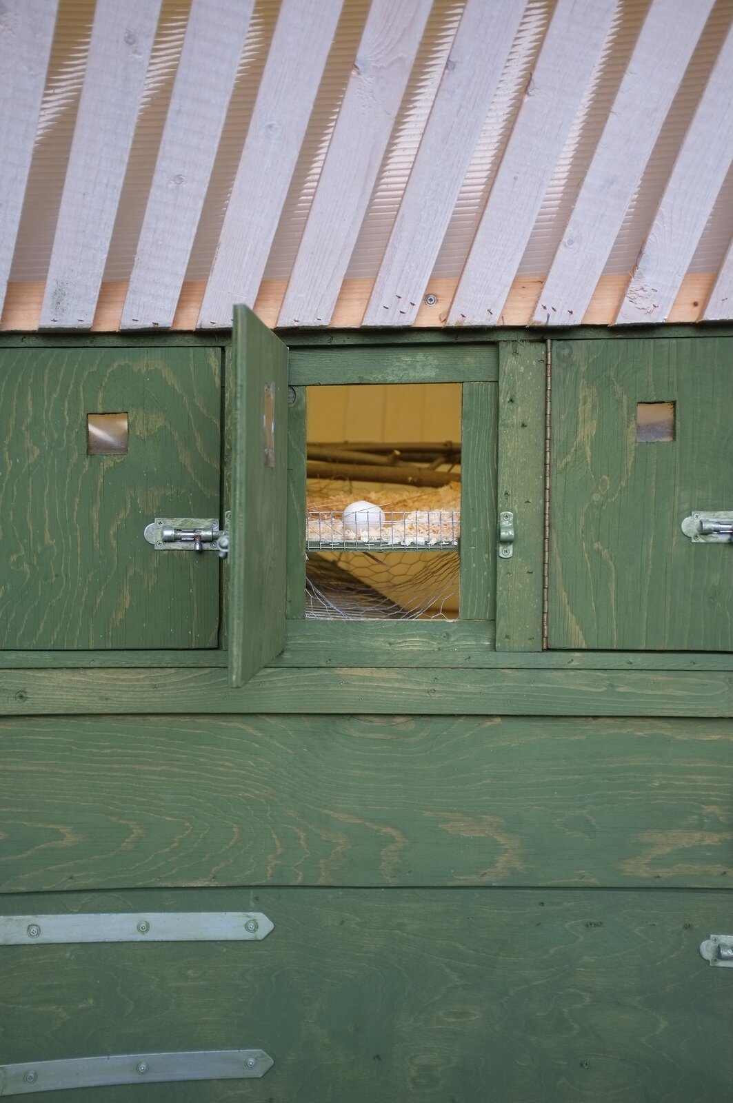 Photo 17 of 29 in 10 Modern Chicken Coops That Rule the Roost Dwell