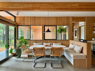 This Riverside Retirement Home in Ontario Doubles as a Family Compound